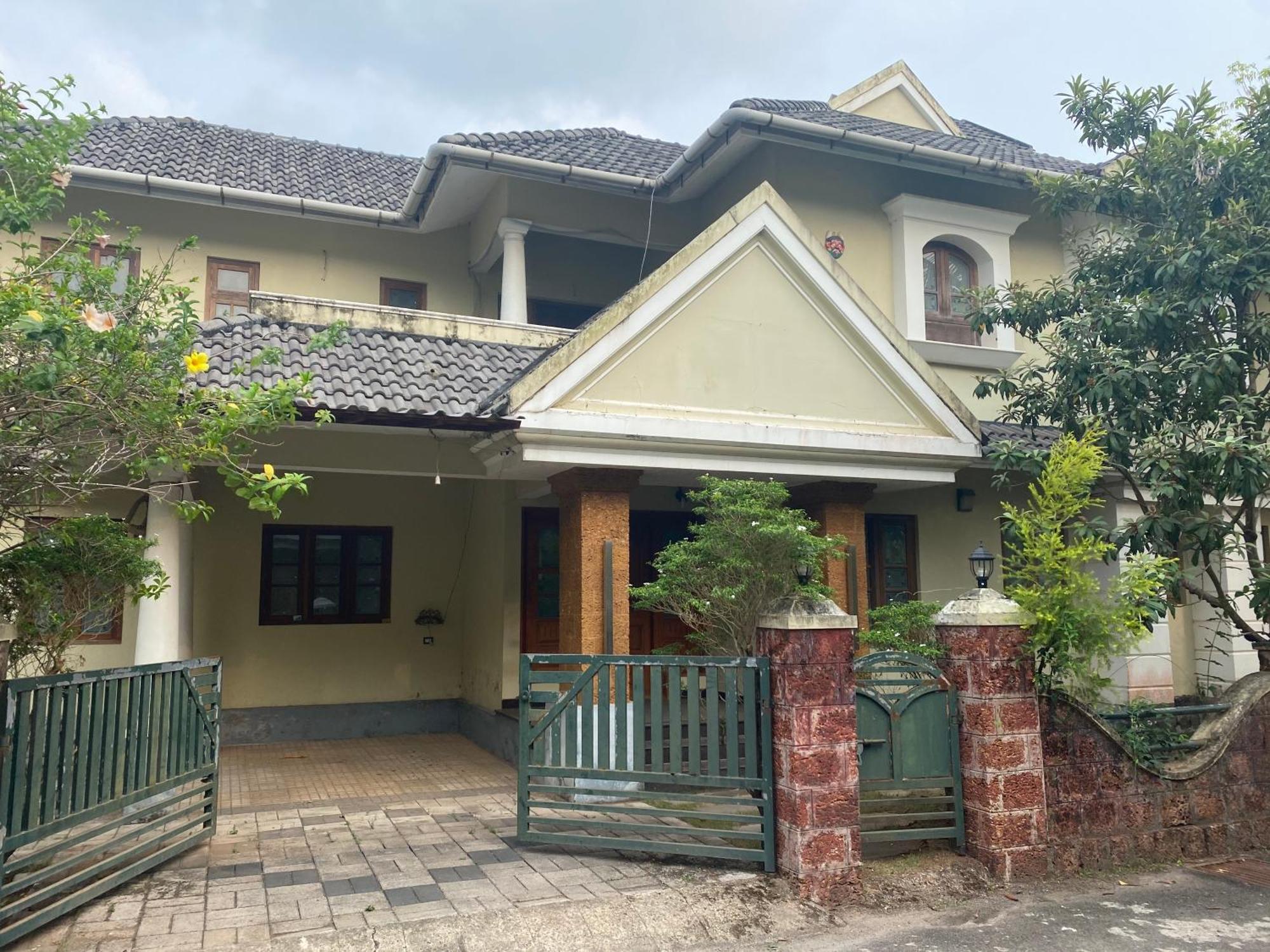 "Radhas" 4Br Villa In Gated Spring Field Community, Каннур Экстерьер фото